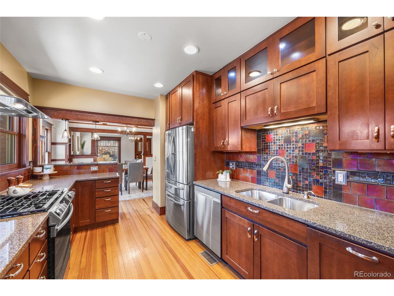 3153 W Denver Pl