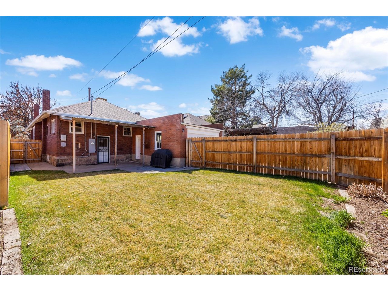 3153 W Denver Pl
