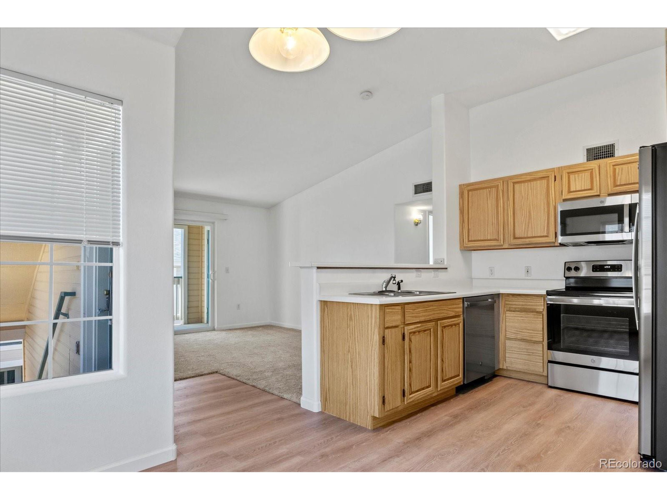 1110 Opal St 201