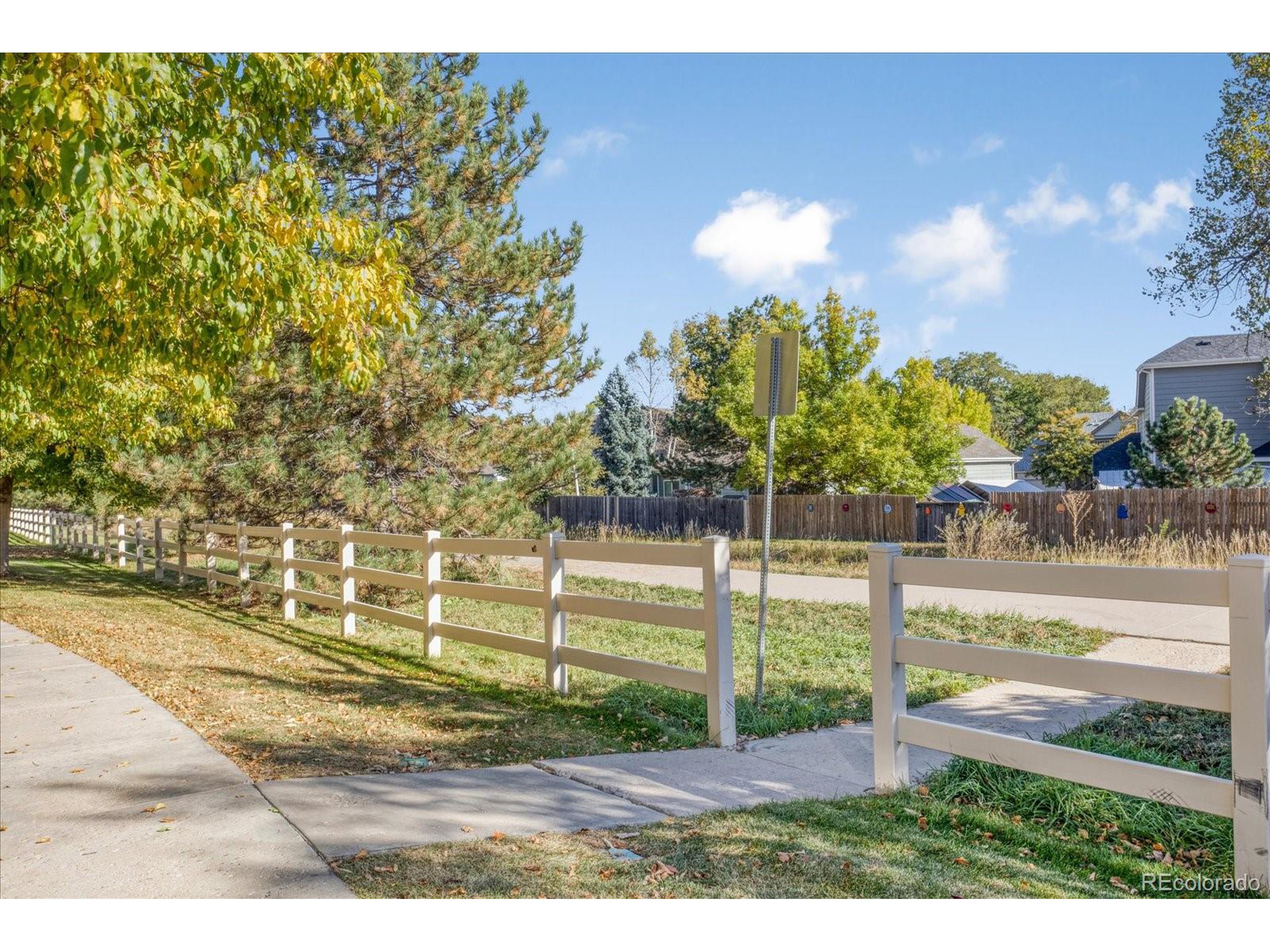 1110 Opal St 201