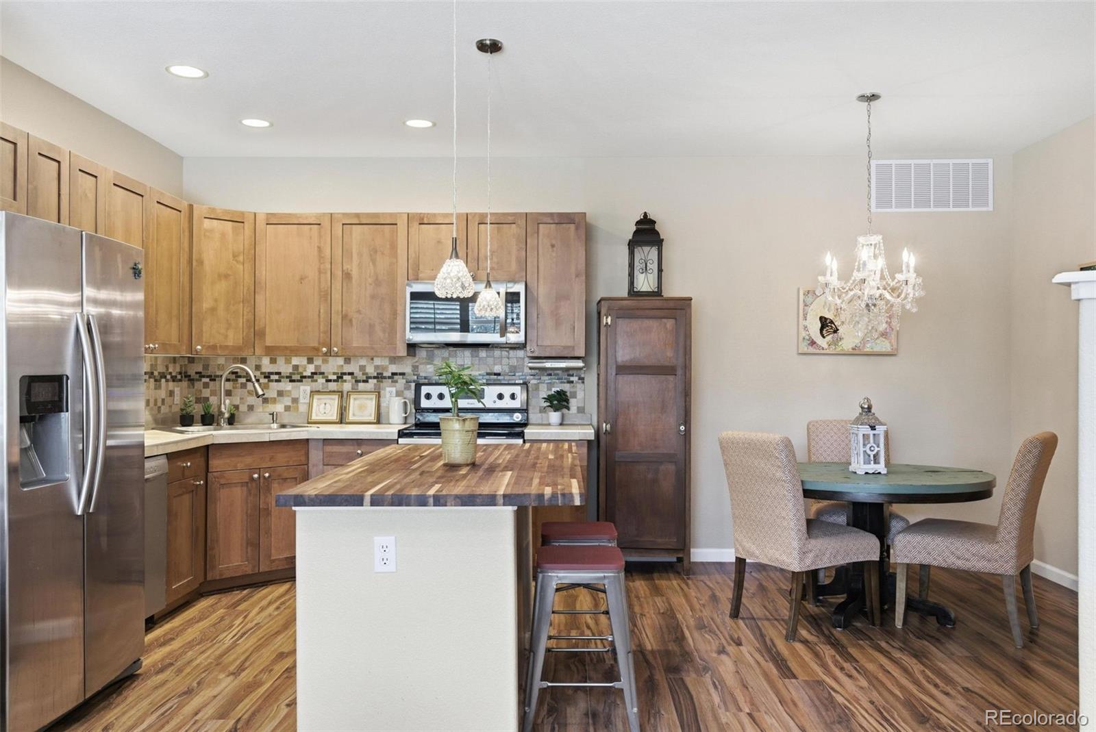 8650 Gold Peak Drive Unit: D