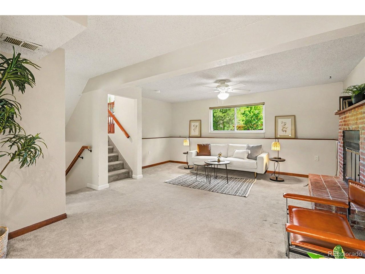 11423 W Ida Ave