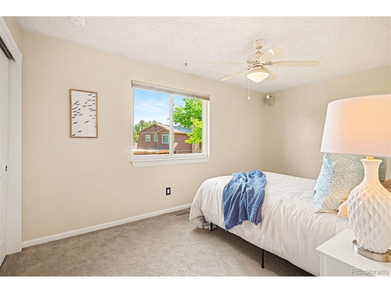 11423 W Ida Ave