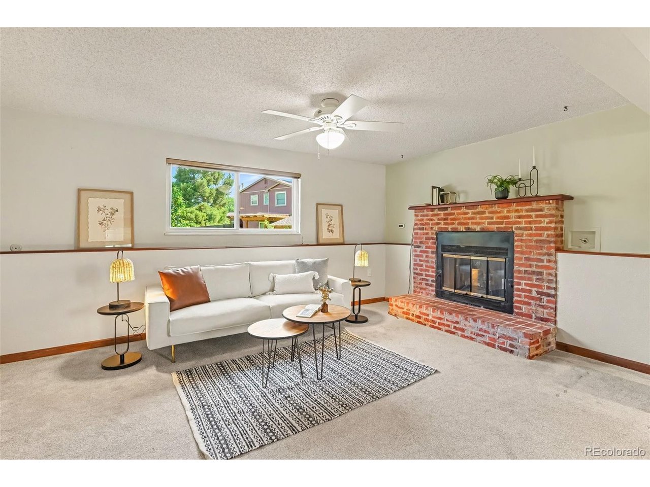 11423 W Ida Ave