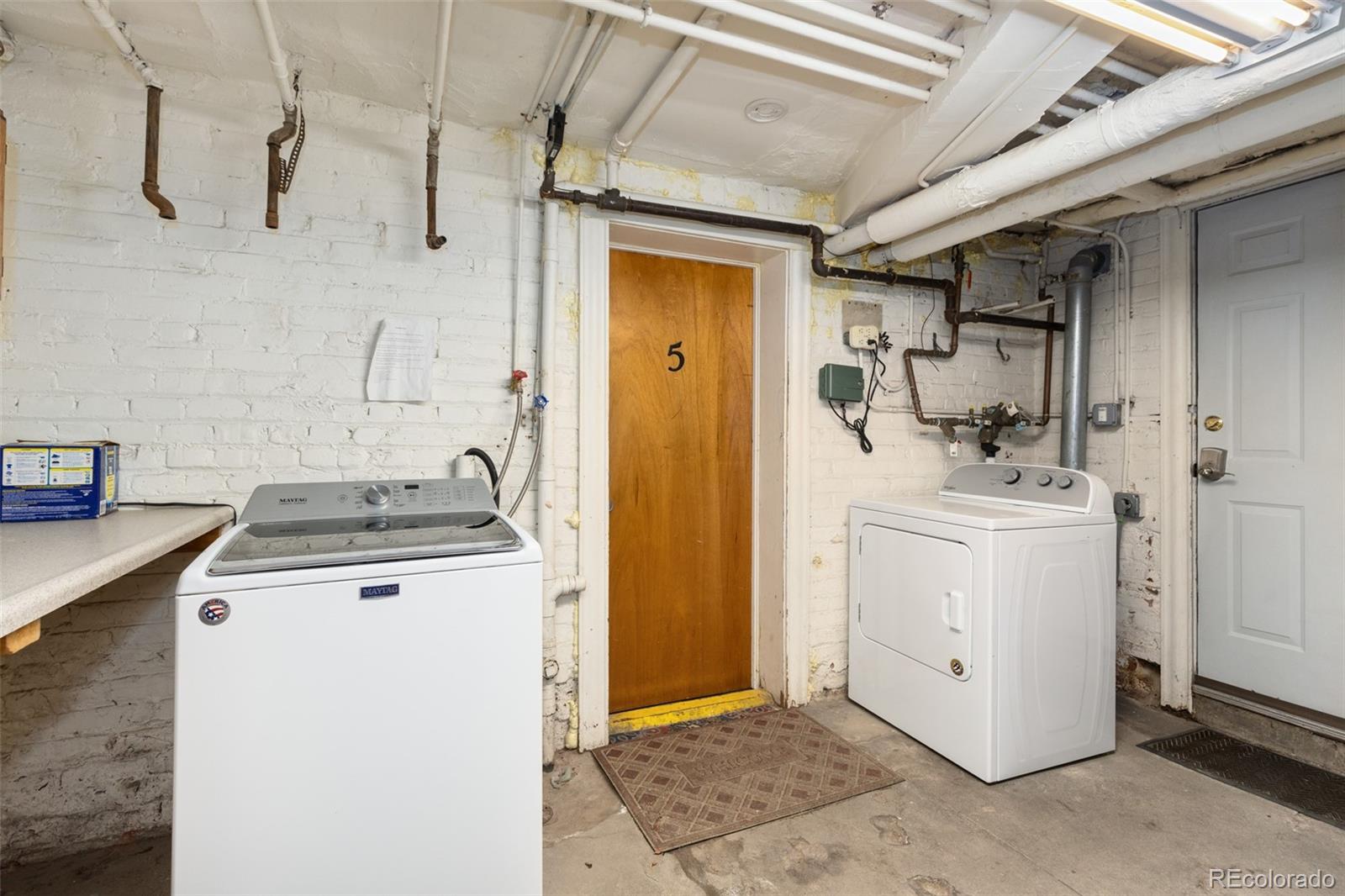 1401 Fillmore Street Unit: 3