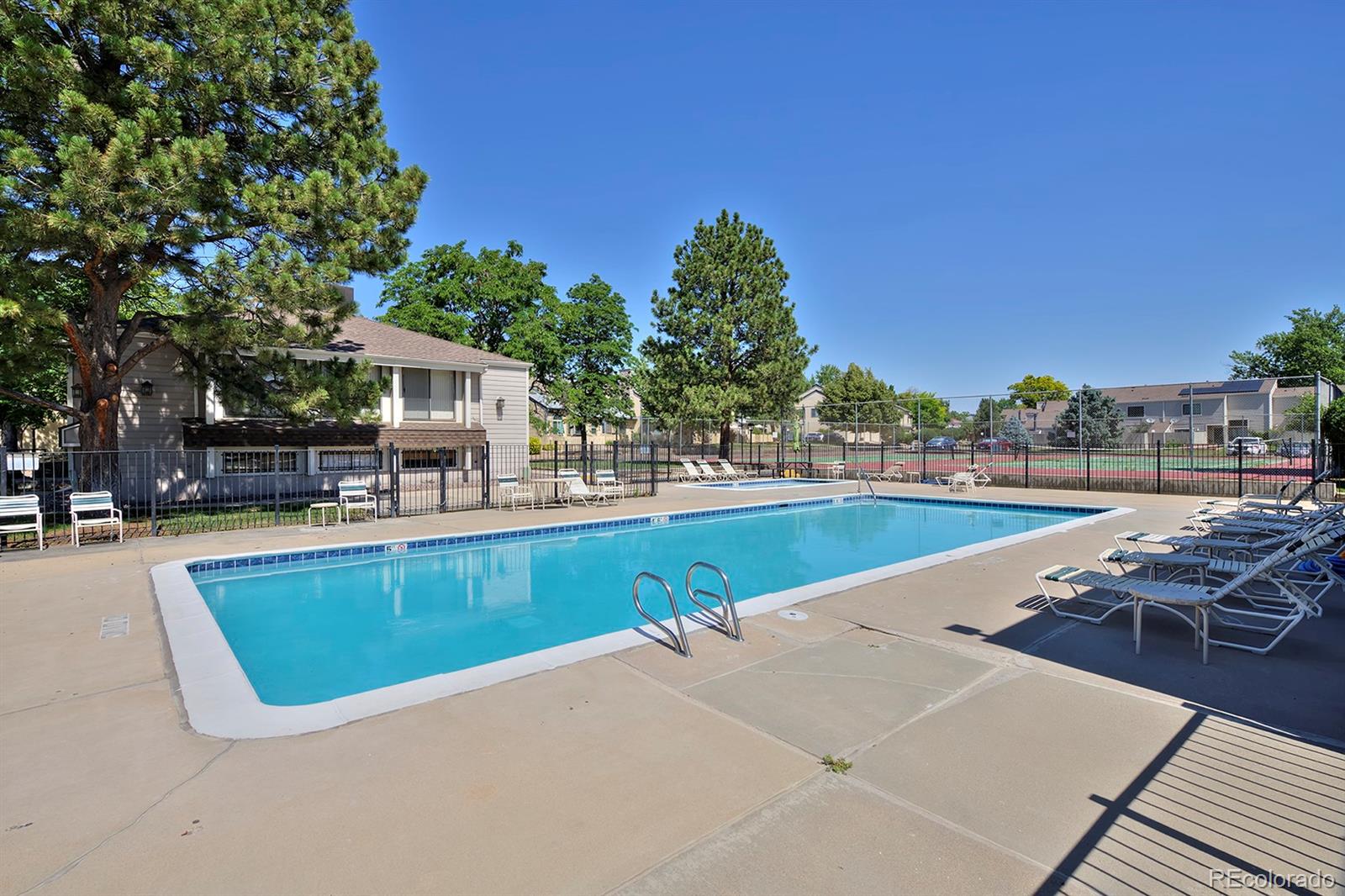 7875 W 87th Drive