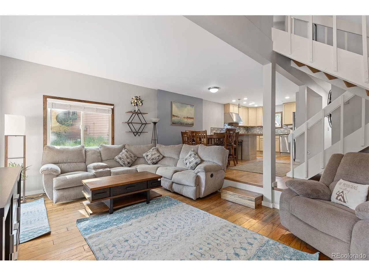 329 N Chipmunk Cir