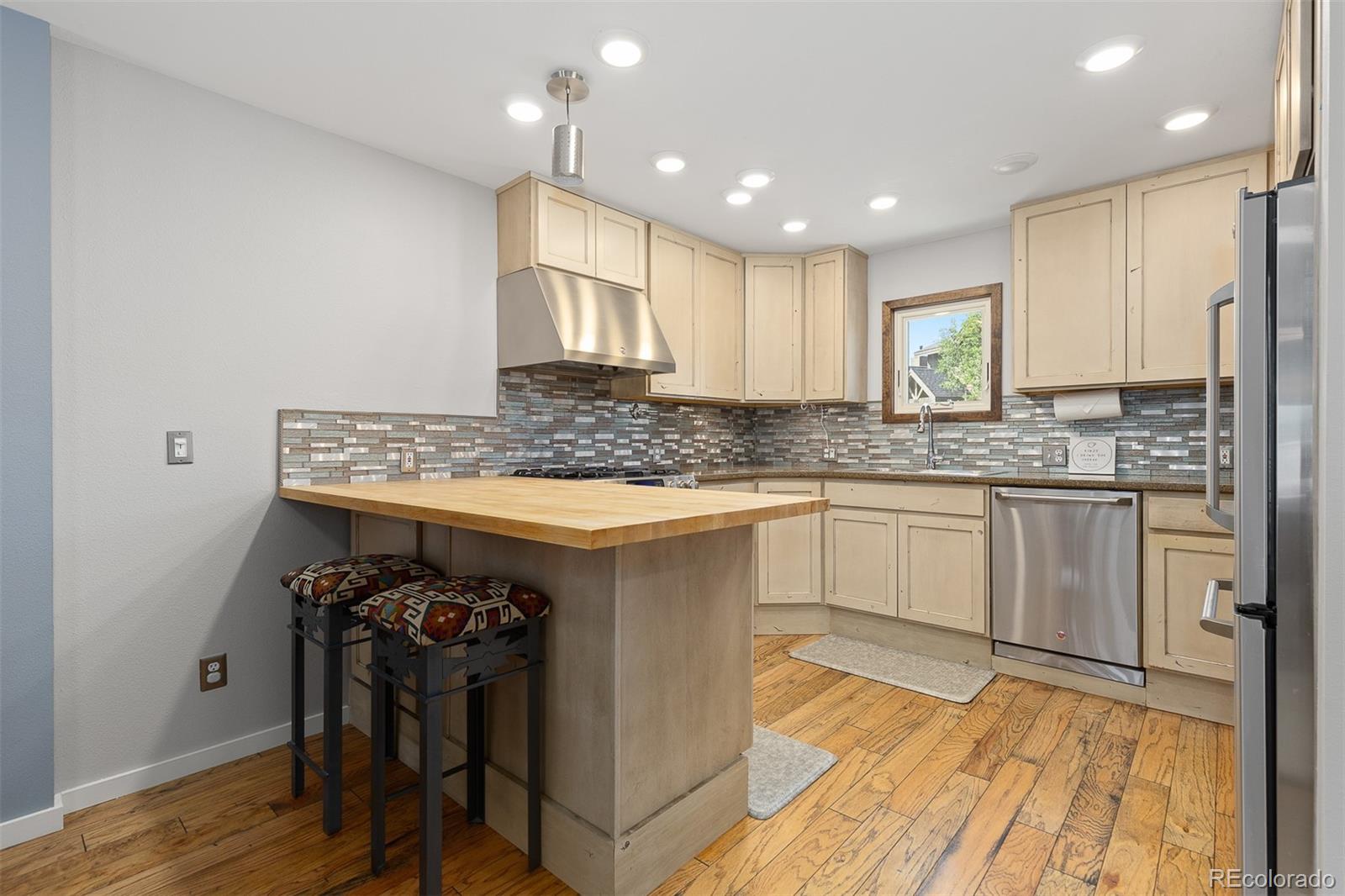 329 N Chipmunk Circle