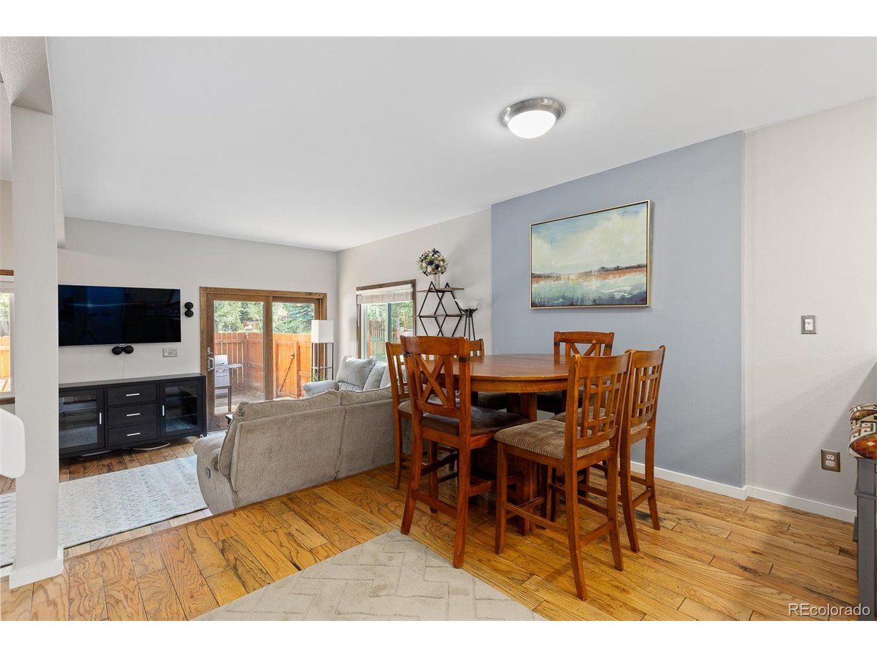 329 N Chipmunk Cir