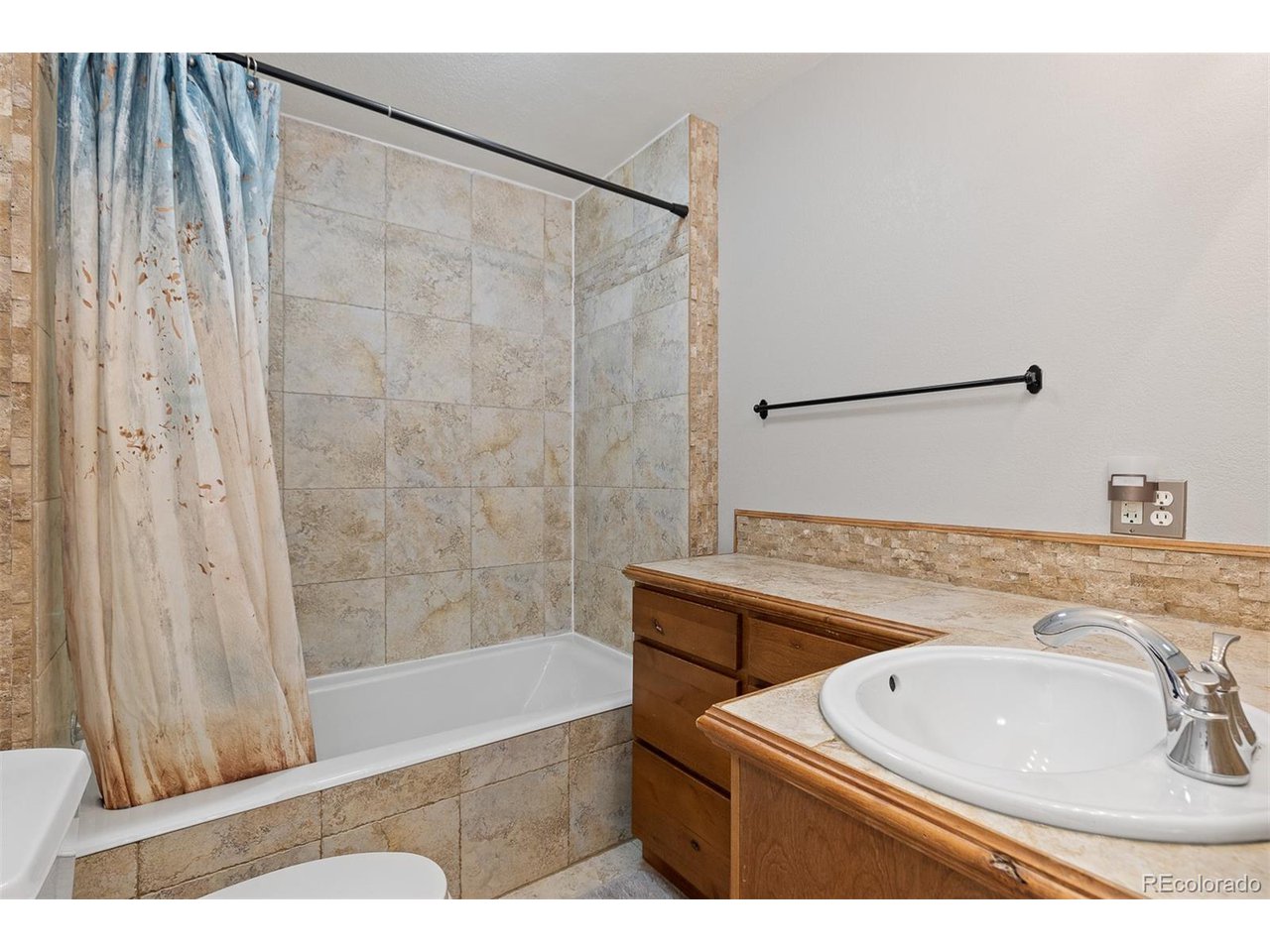329 N Chipmunk Cir