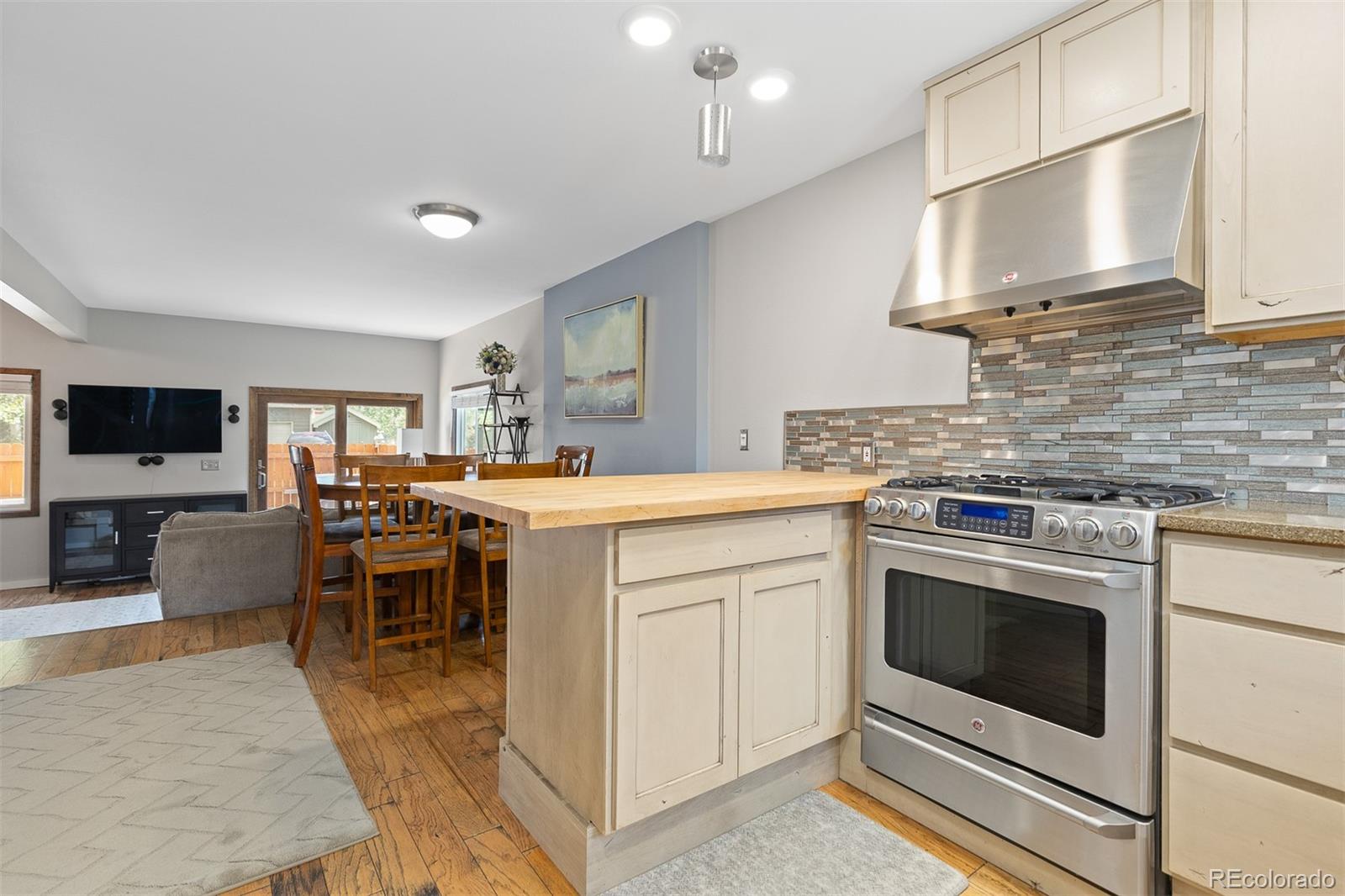 329 N Chipmunk Circle