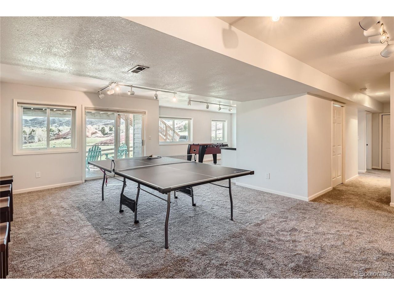 104 Willowleaf Dr