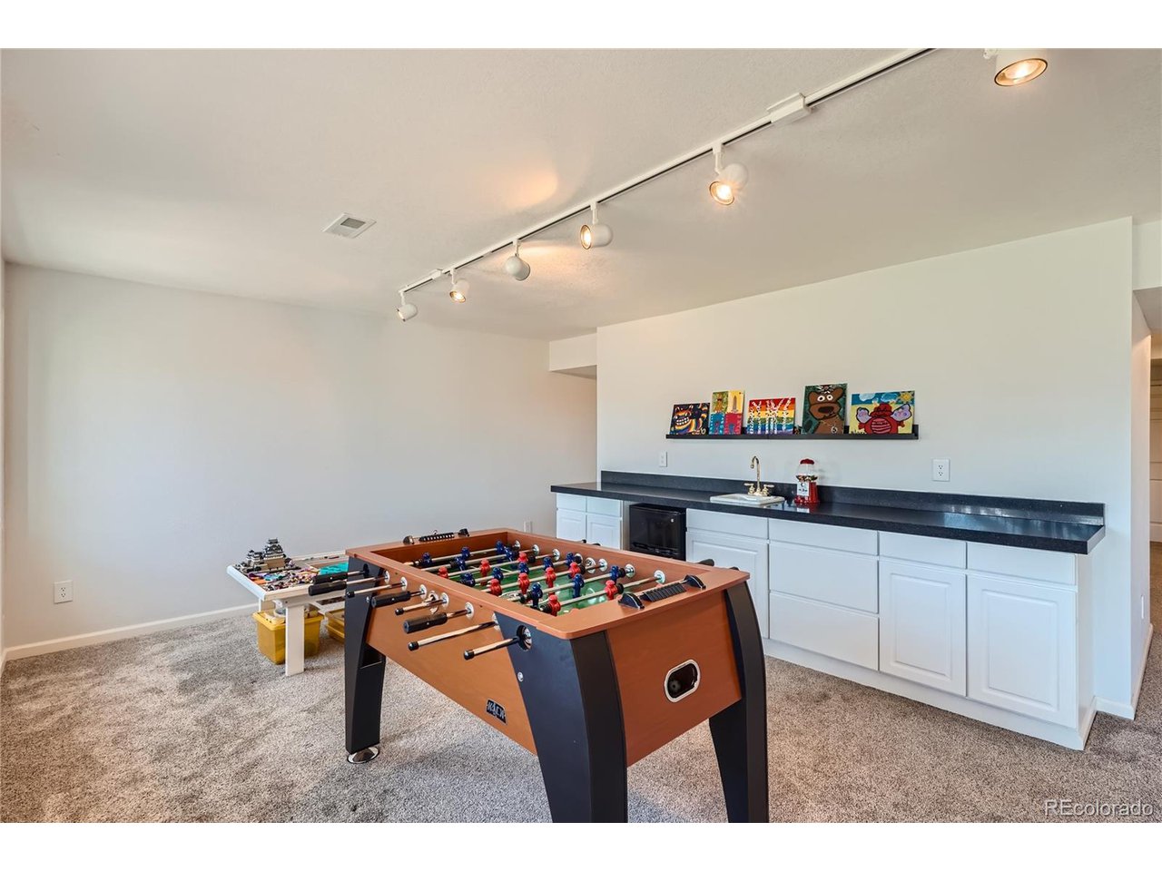 104 Willowleaf Dr