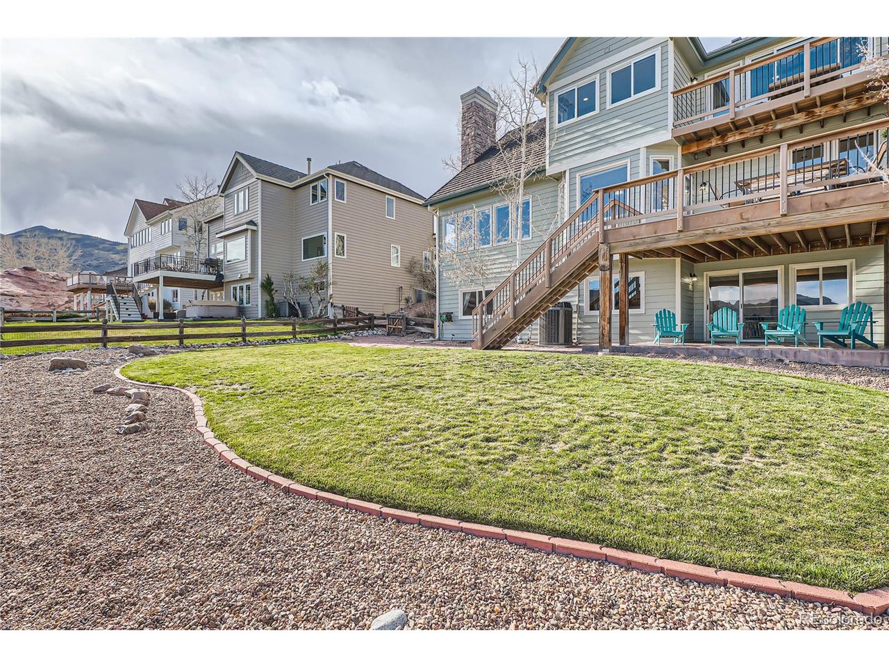 104 Willowleaf Dr