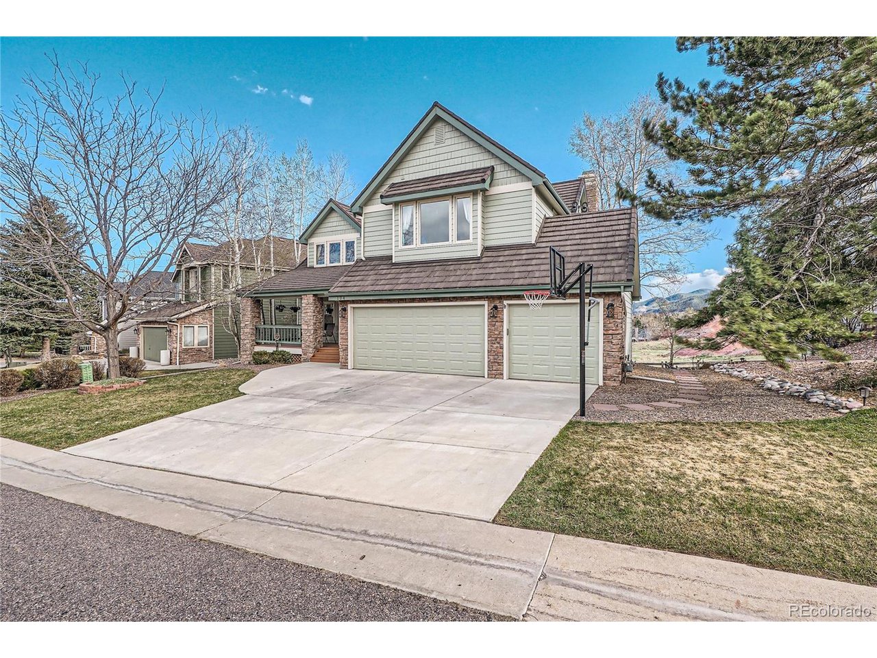 104 Willowleaf Dr