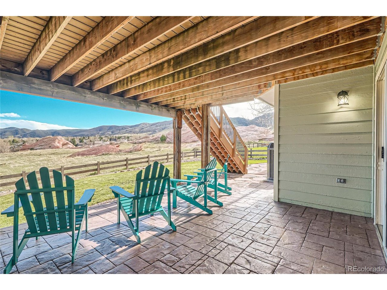 104 Willowleaf Dr