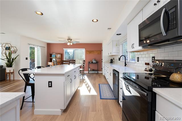 7906 Lafayette Way