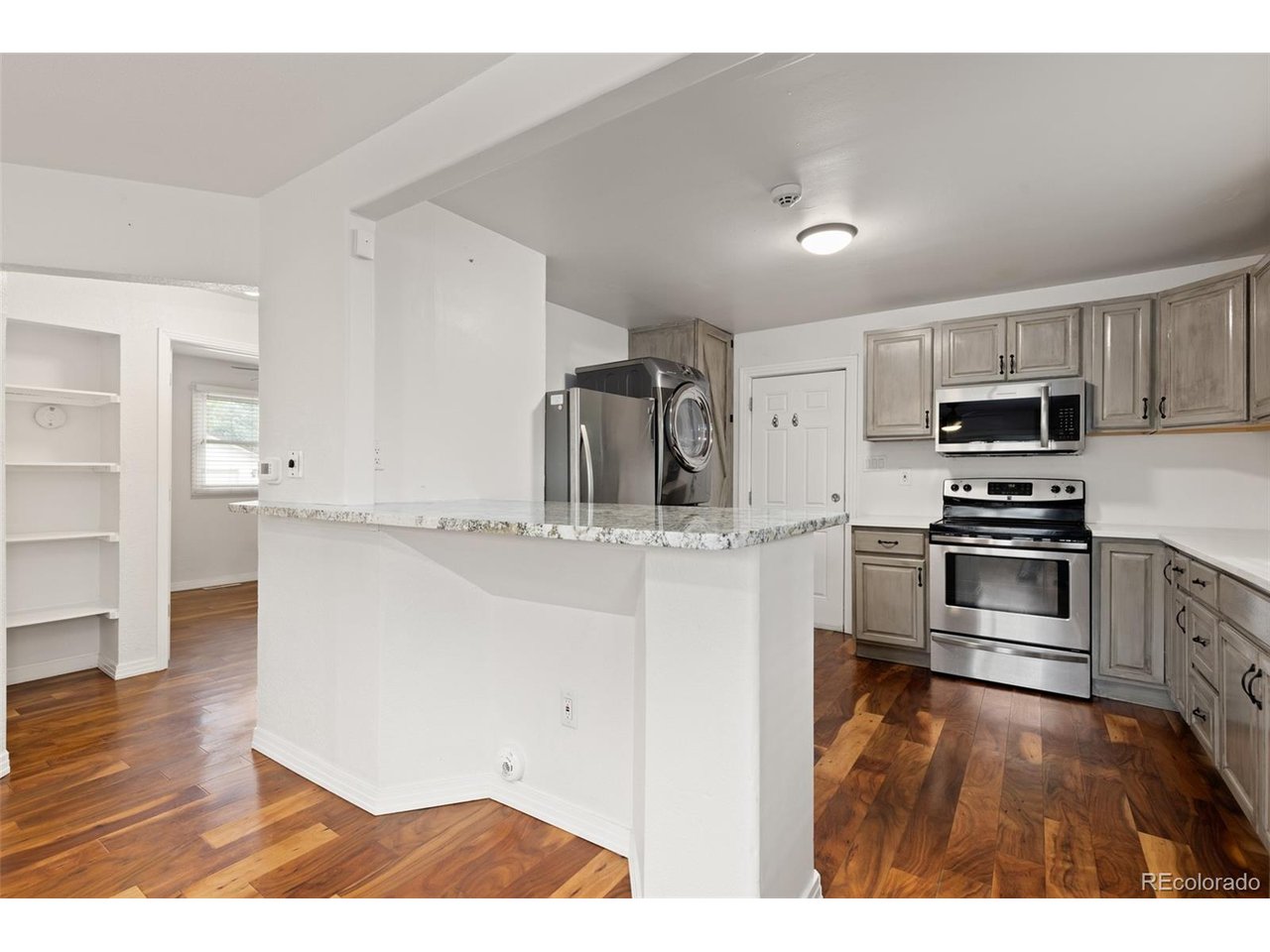 4600 W Cedar Ave