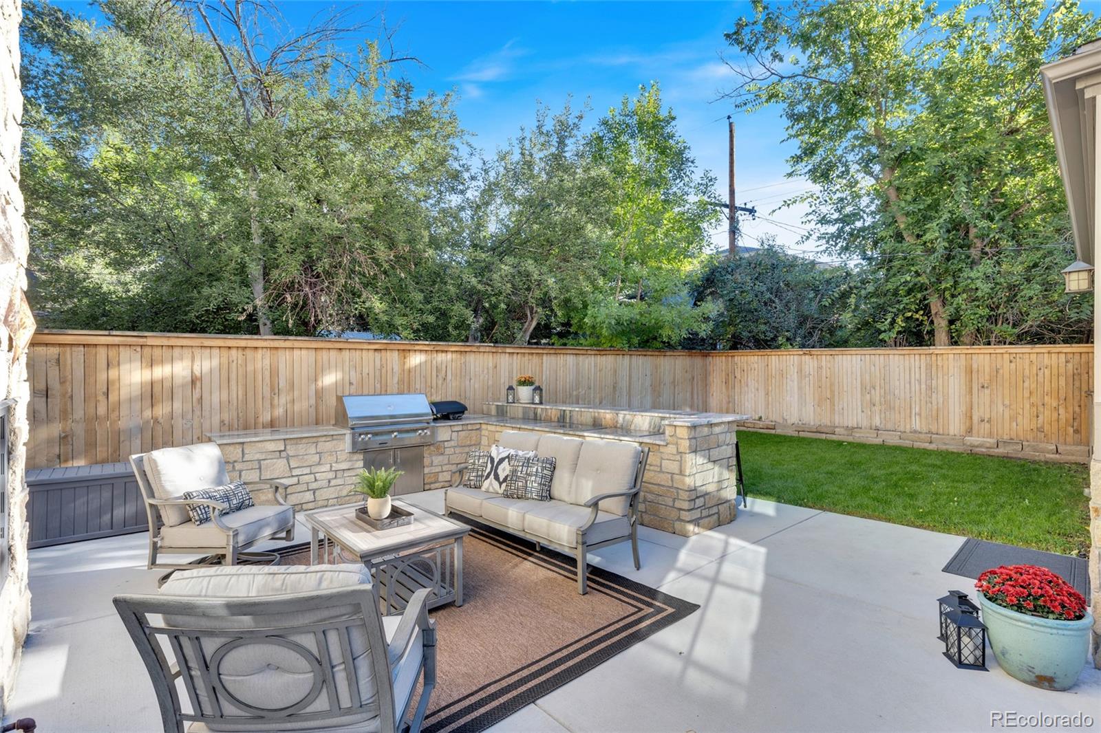 2486 S Monroe Street S