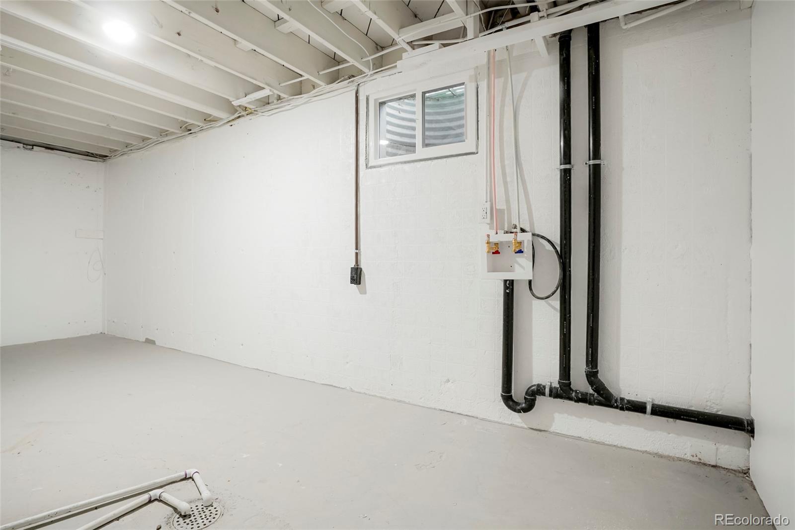 6836 Newcombe Street