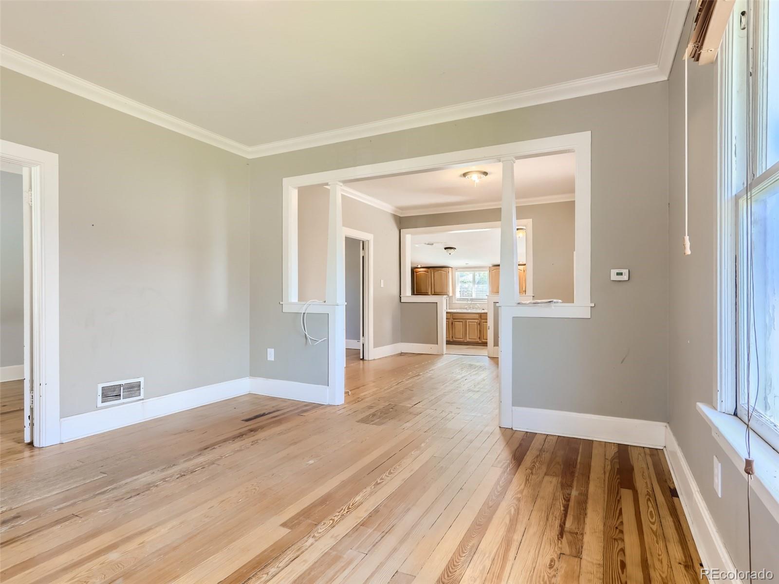 162 N Newton Street