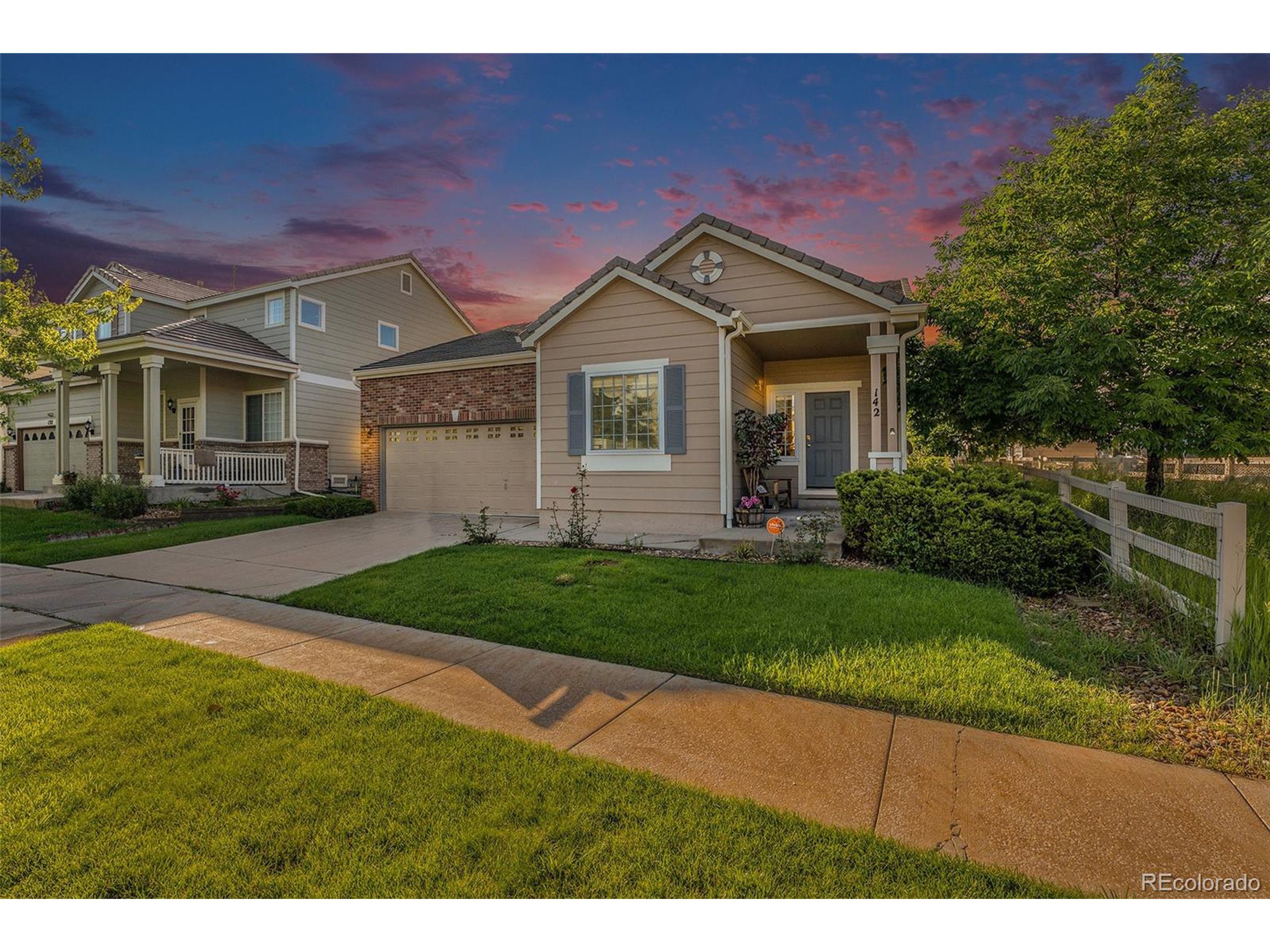 142 S Altura Ct