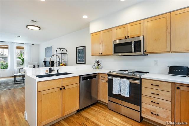 1415 E 16th Avenue Unit: 1/2
