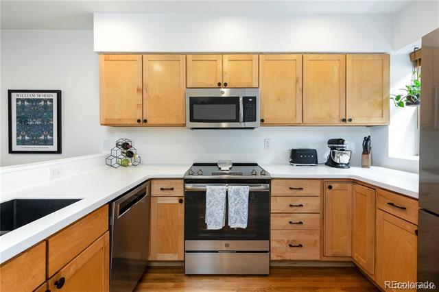 1415 E 16th Avenue Unit: 1/2