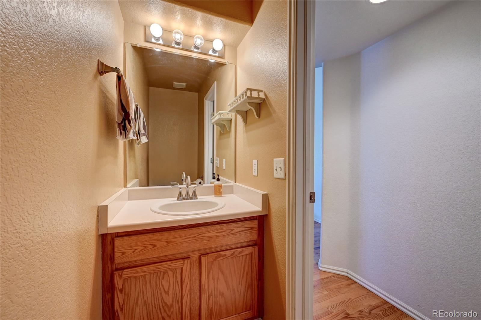 2664 Fernwood Place
