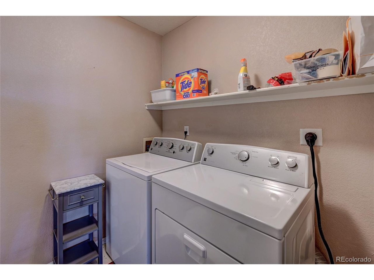 2664 Fernwood Pl