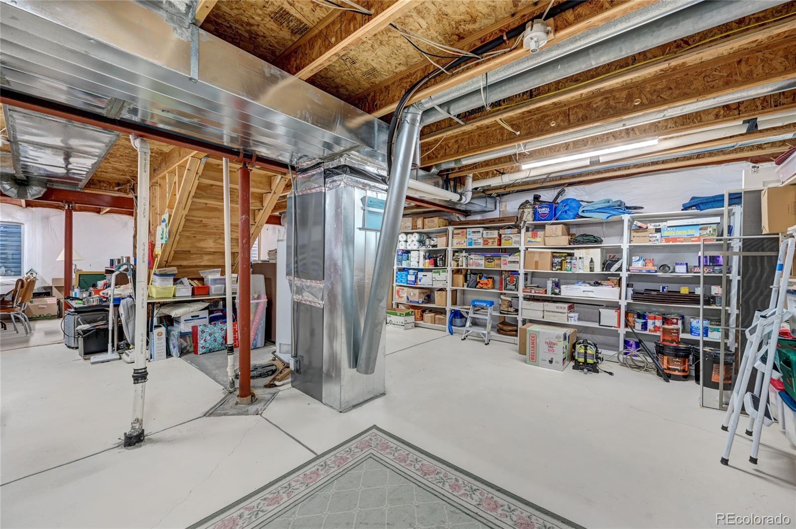 2664 Fernwood Place