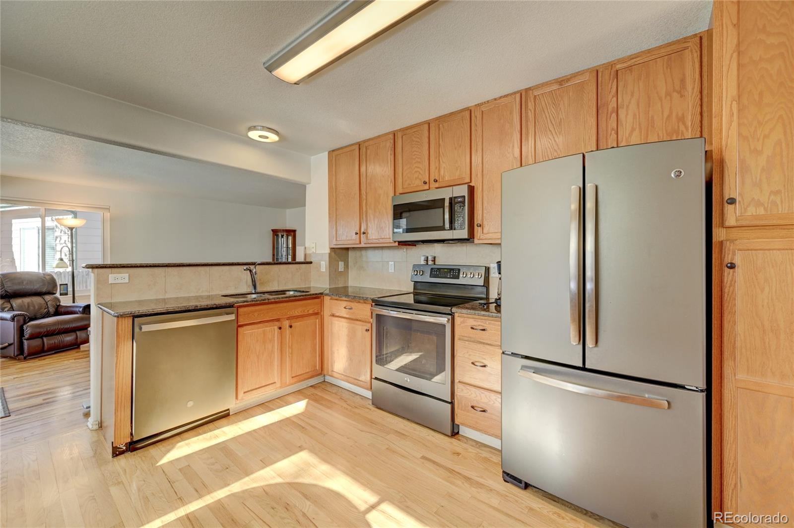 2664 Fernwood Place