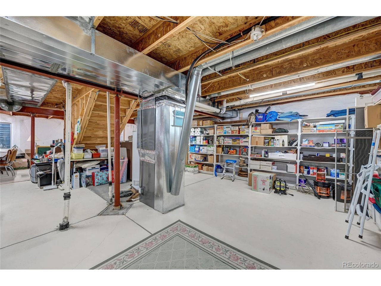 2664 Fernwood Pl