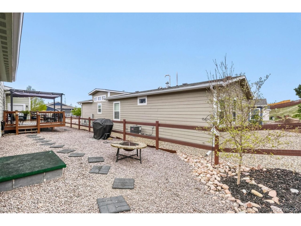4180 Gray Fox Hts 111