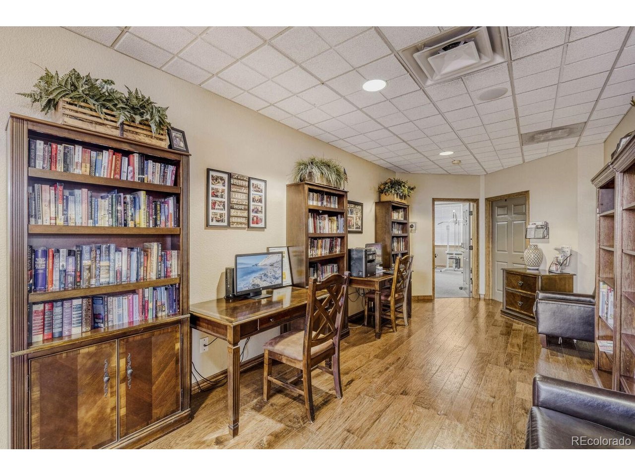 4180 Gray Fox Hts 111