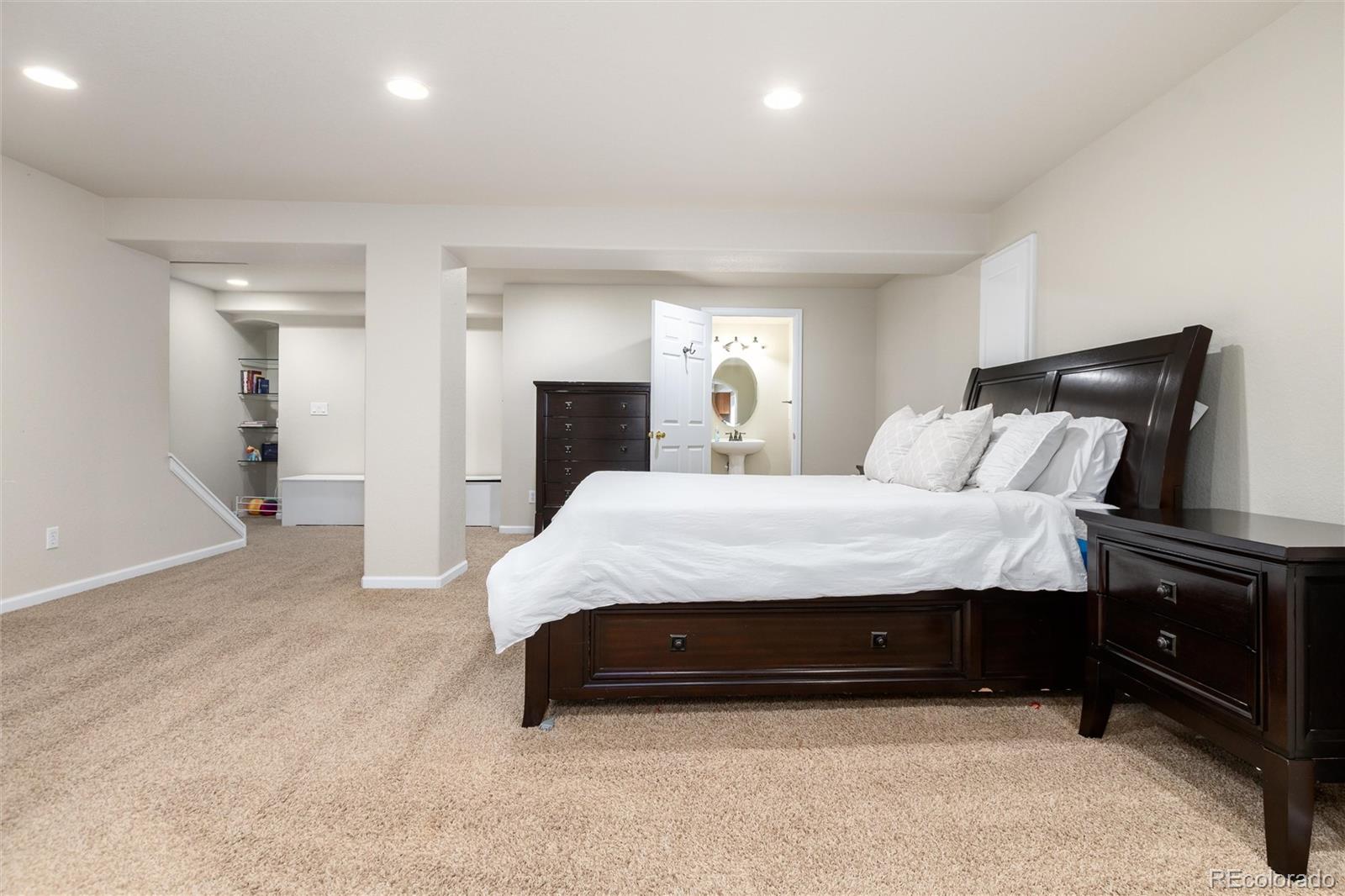 3920 Sunridge Terrace Drive