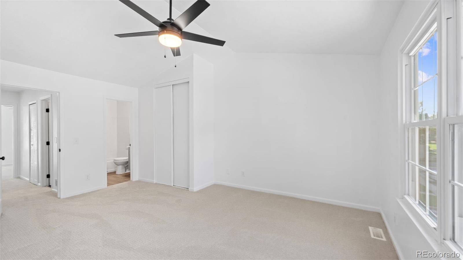 3516 Queen Anne Way