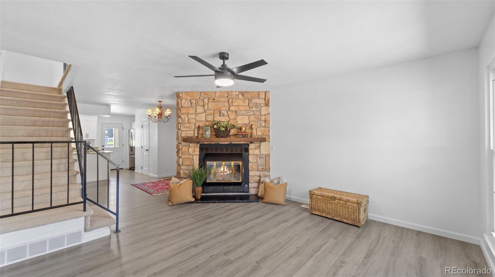 3516 Queen Anne Way