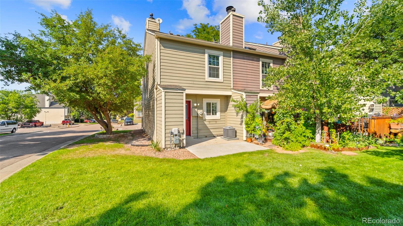 3516 Queen Anne Way