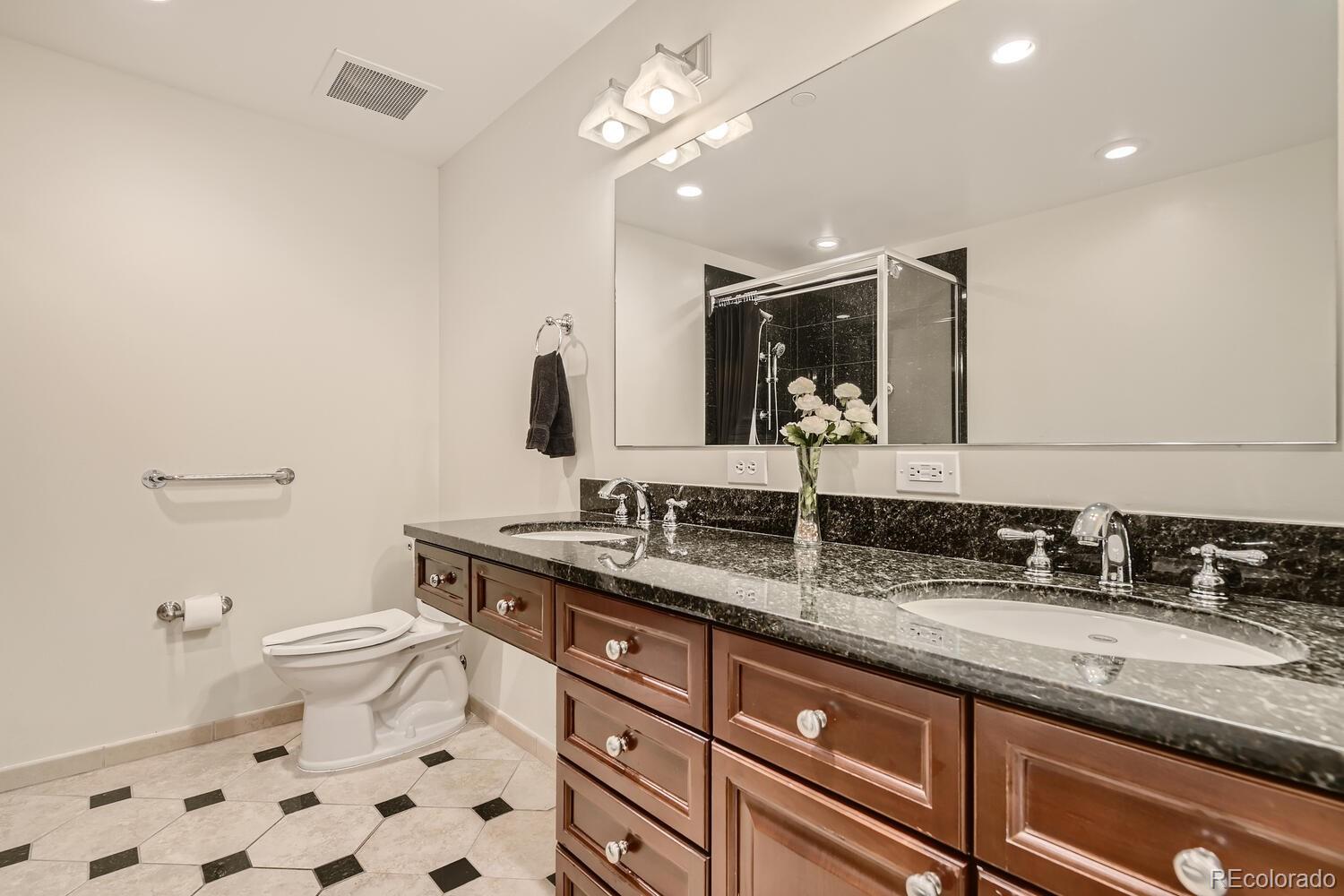 7220 W Bonfils Lane Unit: 308