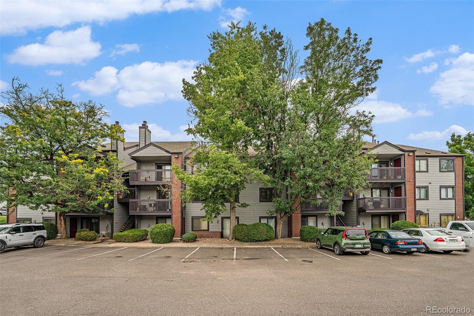 6388 Oak Court Unit: 205