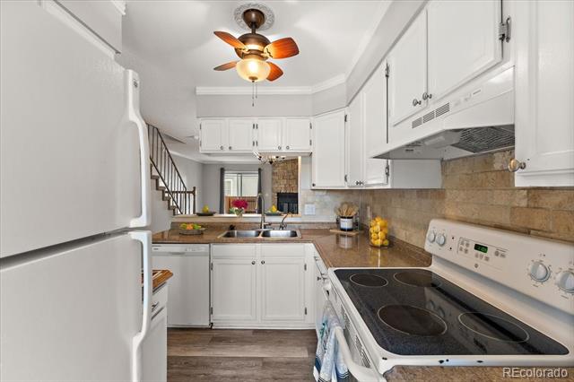 4349 Charleston Drive