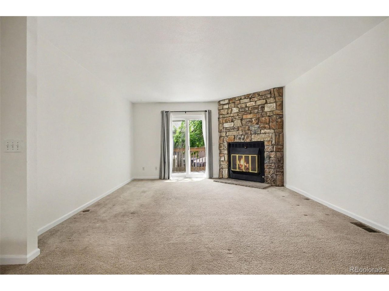 1811 S Quebec Way 240