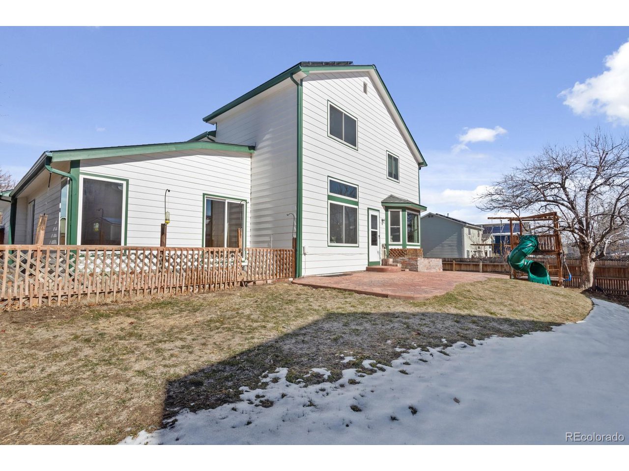 5686 W 109th Cir