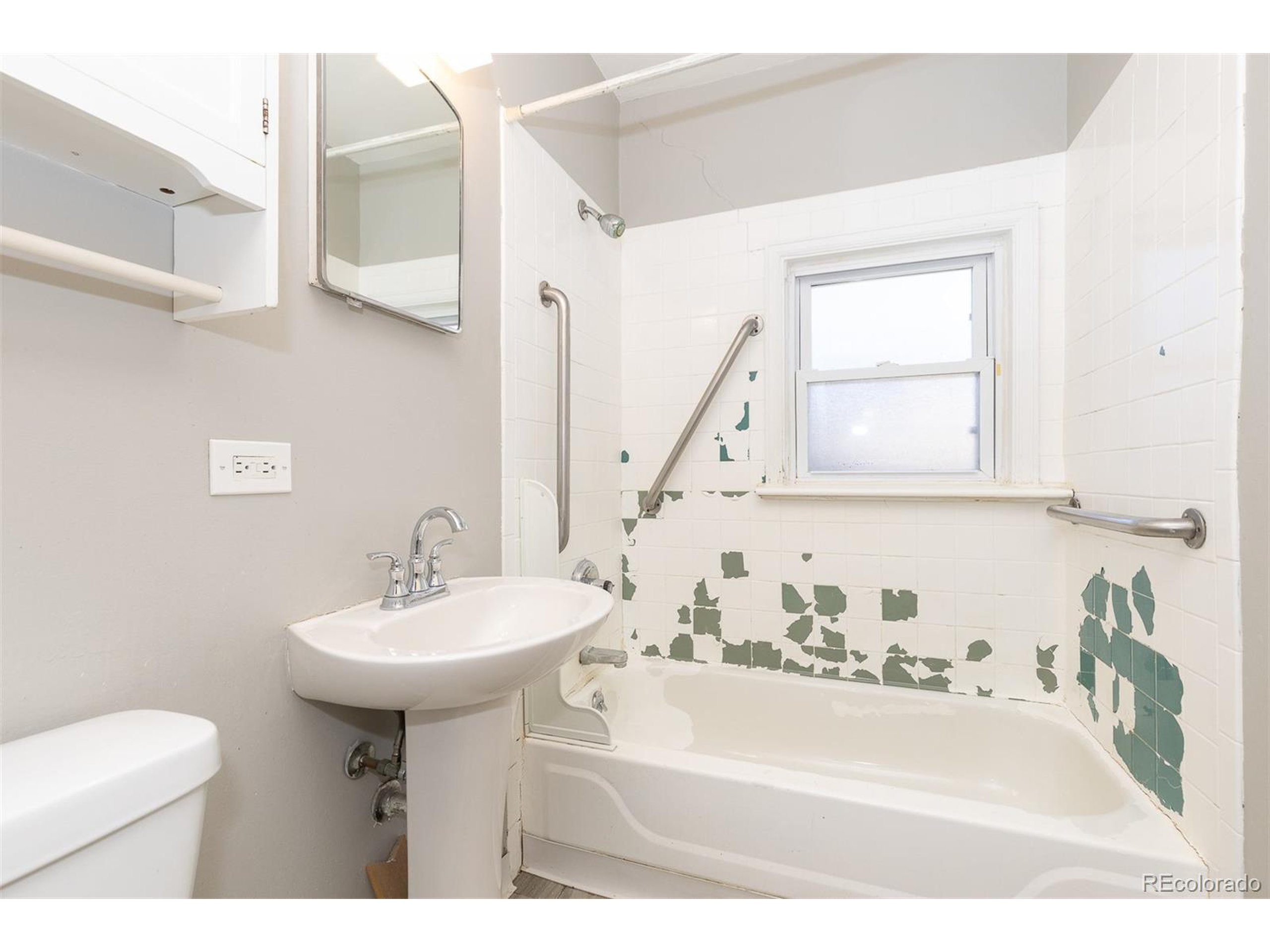 3130 S Washington St