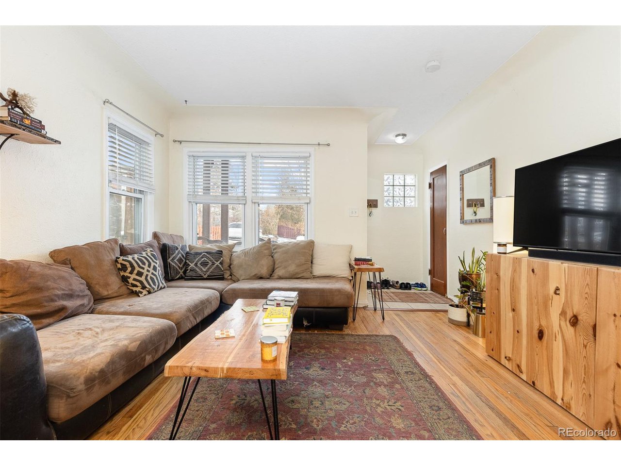 3130 S Washington St