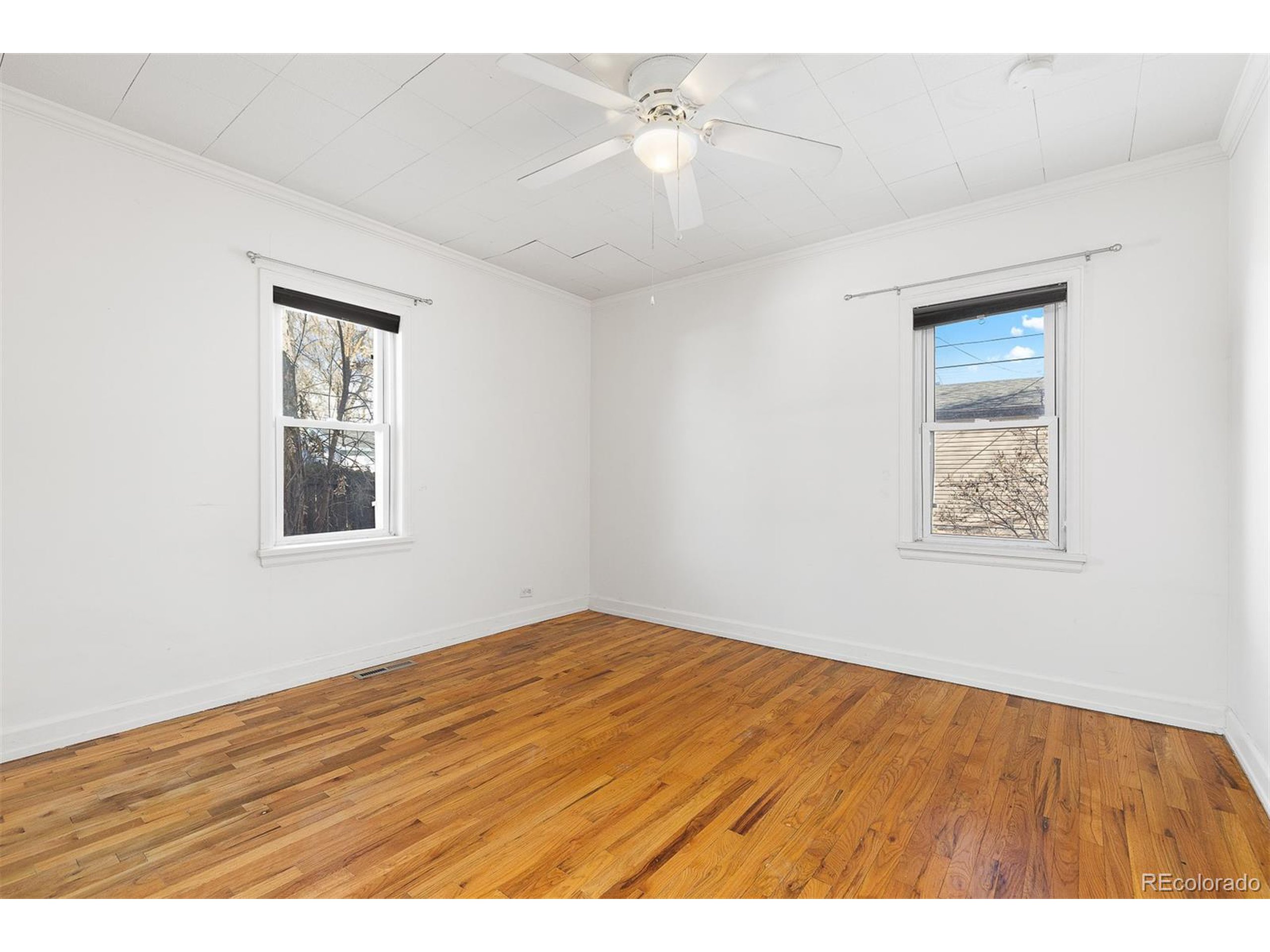 3130 S Washington St