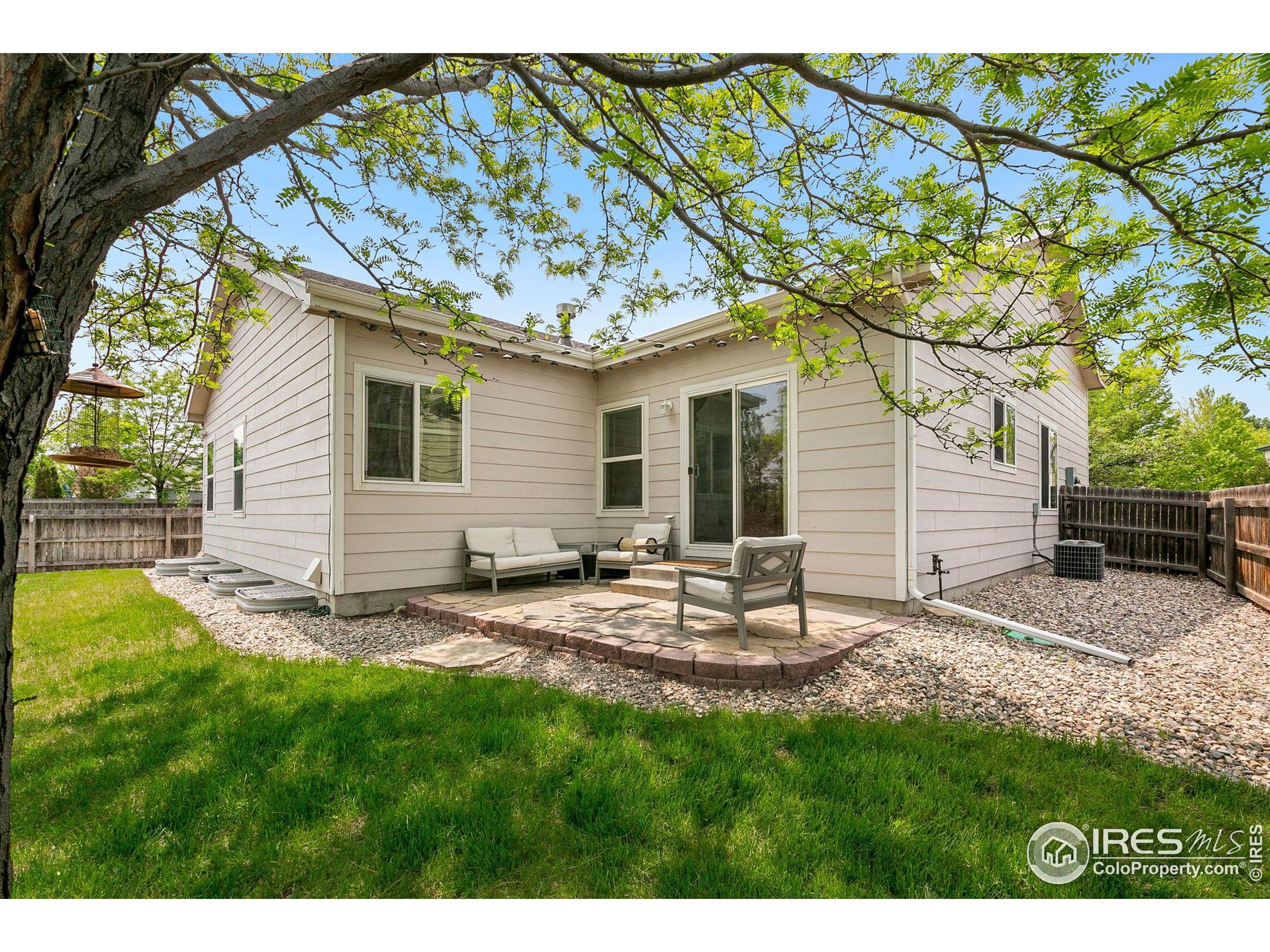 2814 Outrigger Way