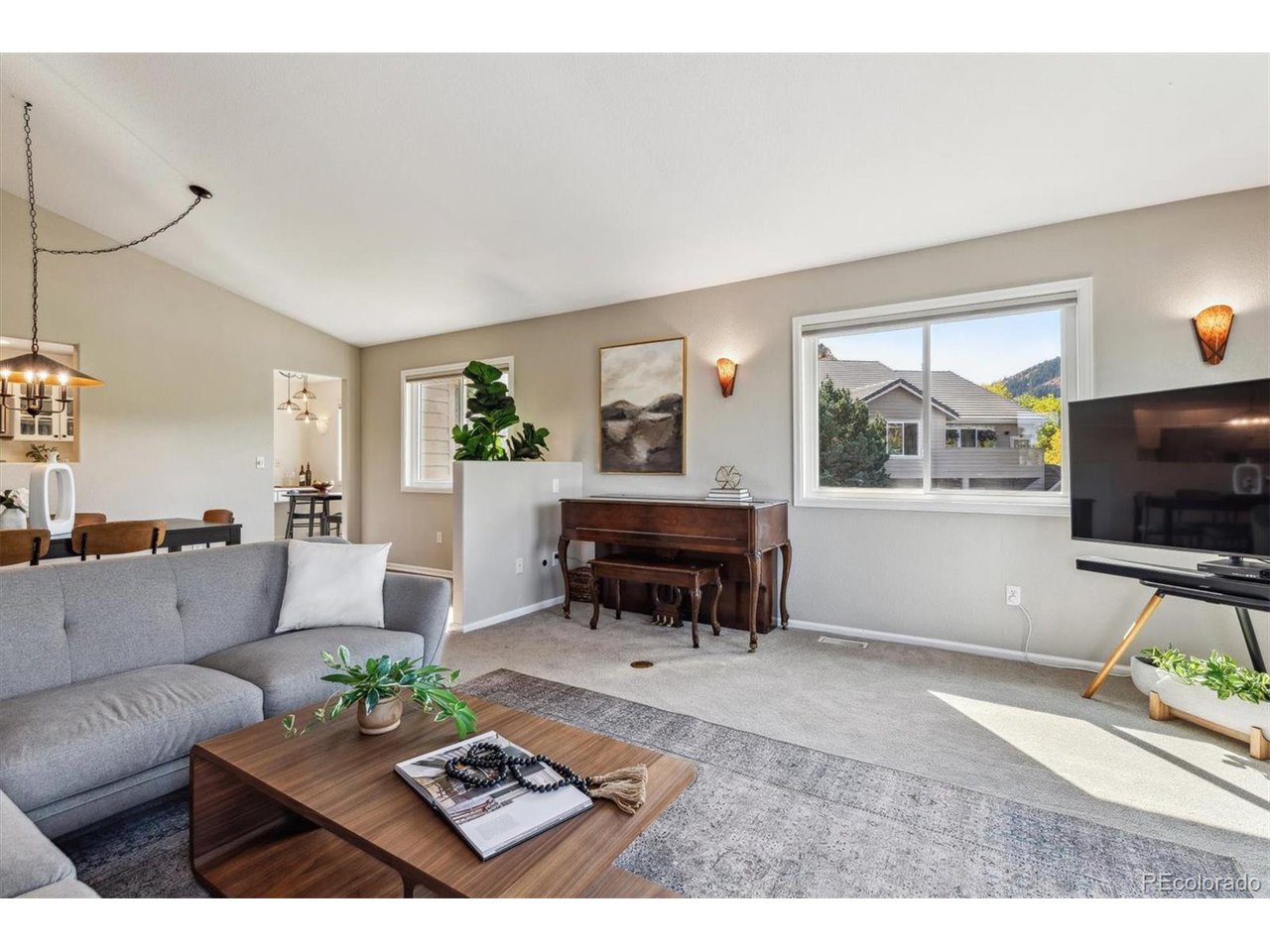 6820 Briar Rose Trl