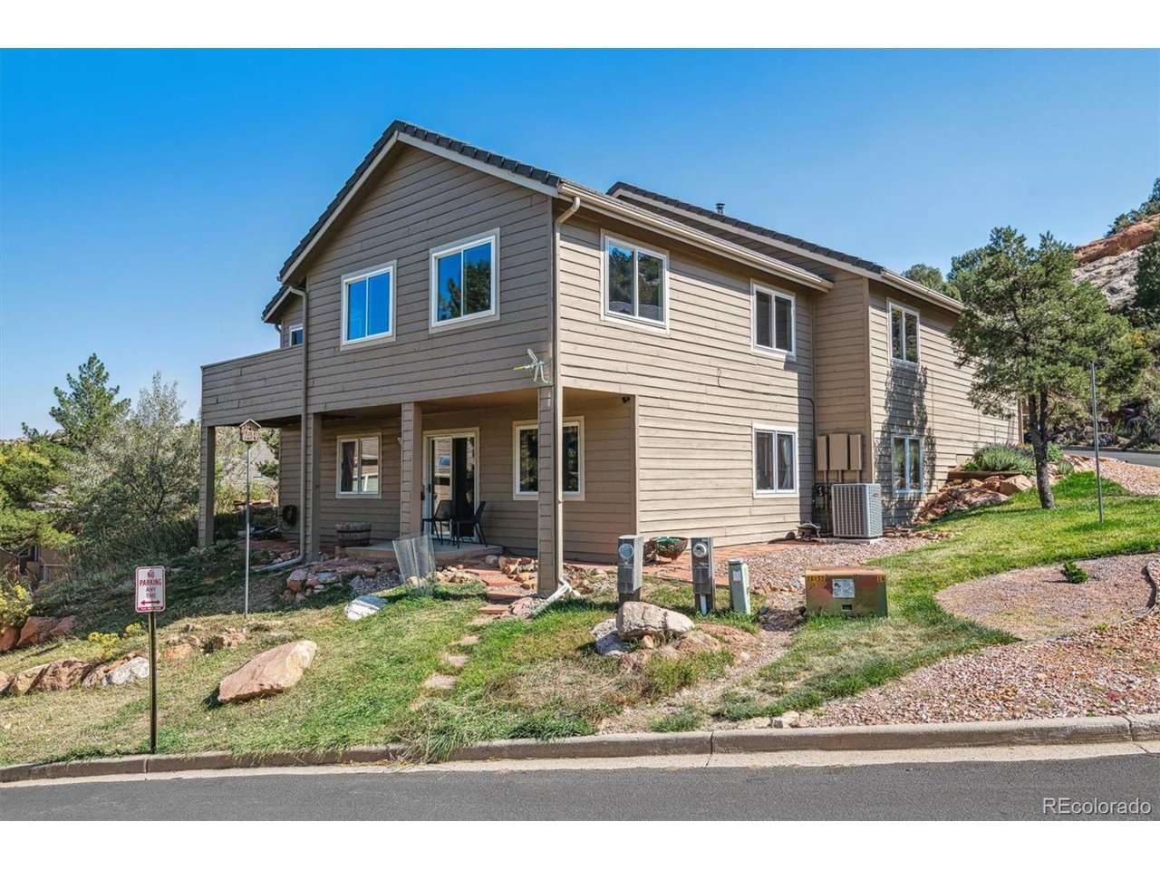 6820 Briar Rose Trl